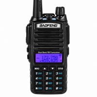 Baofeng UV-82 (8 ��)
